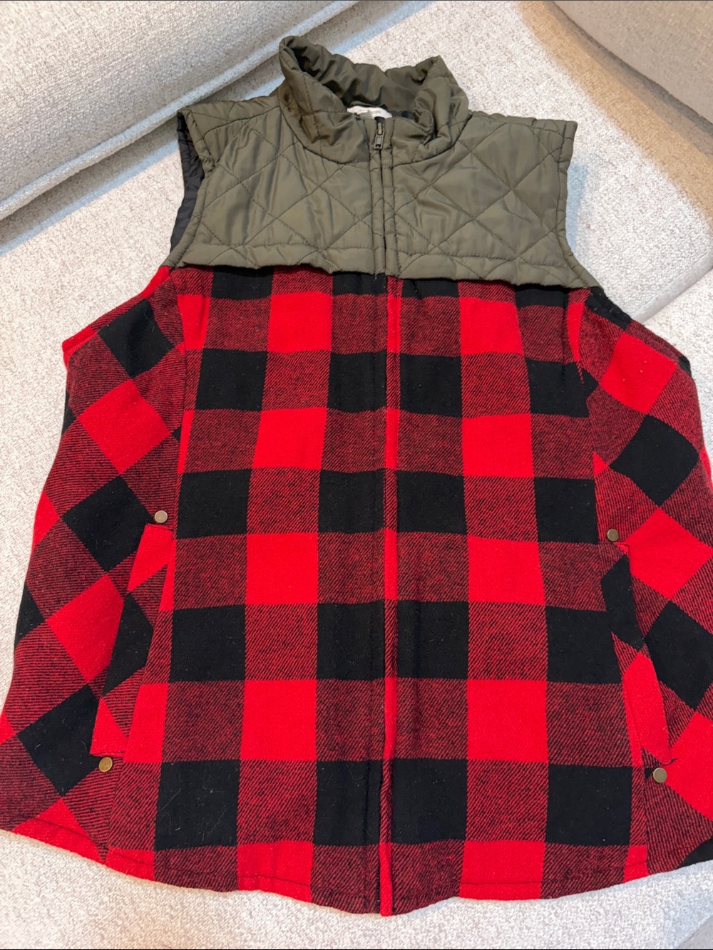 Maurices Quilted Puffer Vest in Olive Green